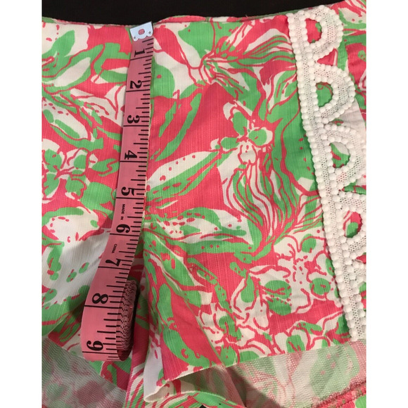 Lilly Pulitzer Liza Shorts, Forgot My Trunks Green Pink Lace Design - Size 0 - Picture 10 of 10